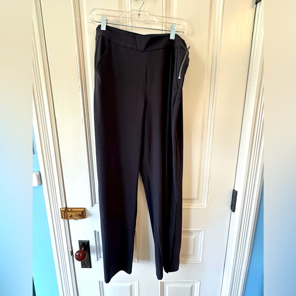 NWOT Athleta Gramercy Track Trouse, Black, Size 10